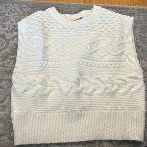 Scoop Ivory Sweater Vest never worn